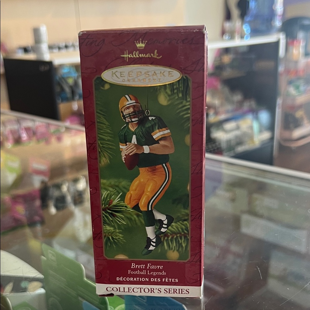 NFL Greenbay Packers Brett Favre Christmas ornament Hallmark Keepsake